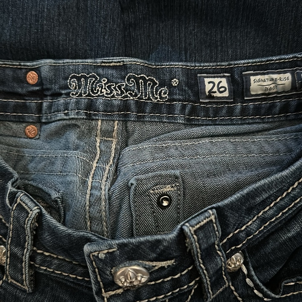 Miss Me Jeans - Picture 3 of 4
